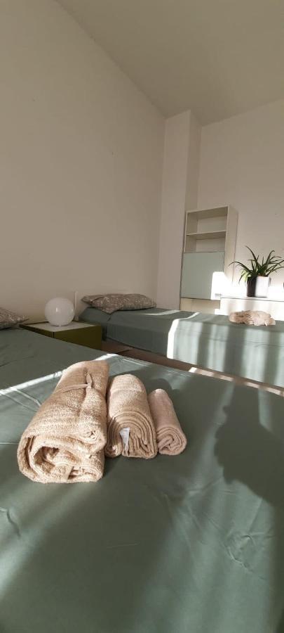 Intero Appartamento Lgbtq+ Zona Loreto Μιλάνο Εξωτερικό φωτογραφία